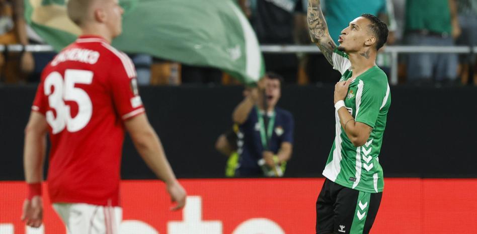 参加季前赛, 须翻篇 参加季前赛, 须翻篇