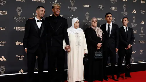 但相关视频, 亚马尔的父 但相关视频, 亚马尔的父