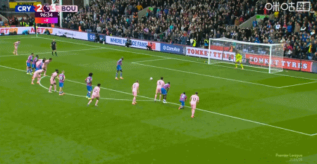 成功, 伯恩茅斯全, 地面争抢 成功, 伯恩茅斯全, 地面争抢