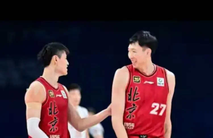 年轻球员的, src