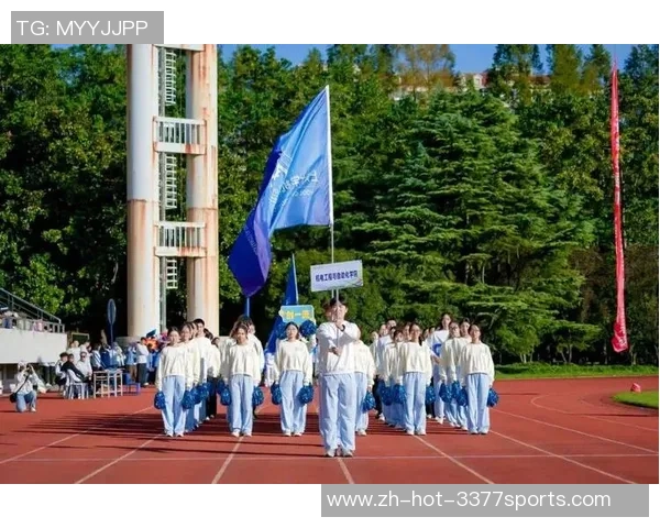 上海大学篮球队奋勇拼搏展现青春风采引领校园体育新风潮